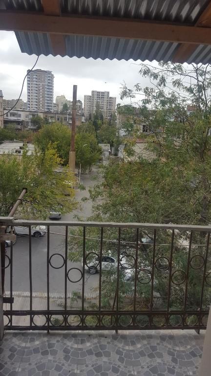 Апартаменты Tsentr Geidar Aliev Apartment Баку-20