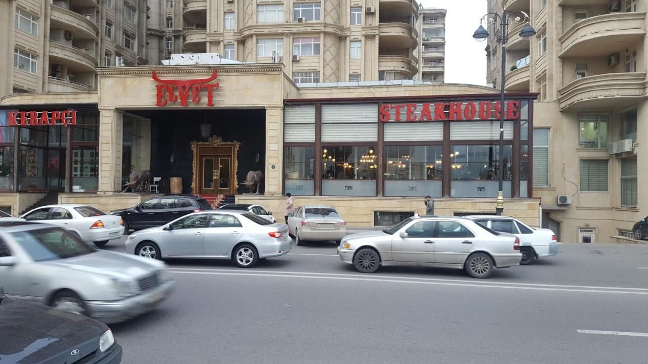 Апартаменты Tsentr Geidar Aliev Apartment Баку