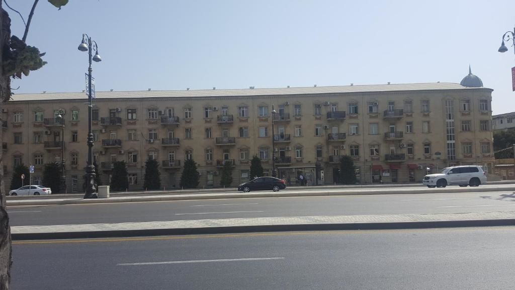 Апартаменты Tsentr Geidar Aliev Apartment Баку-26